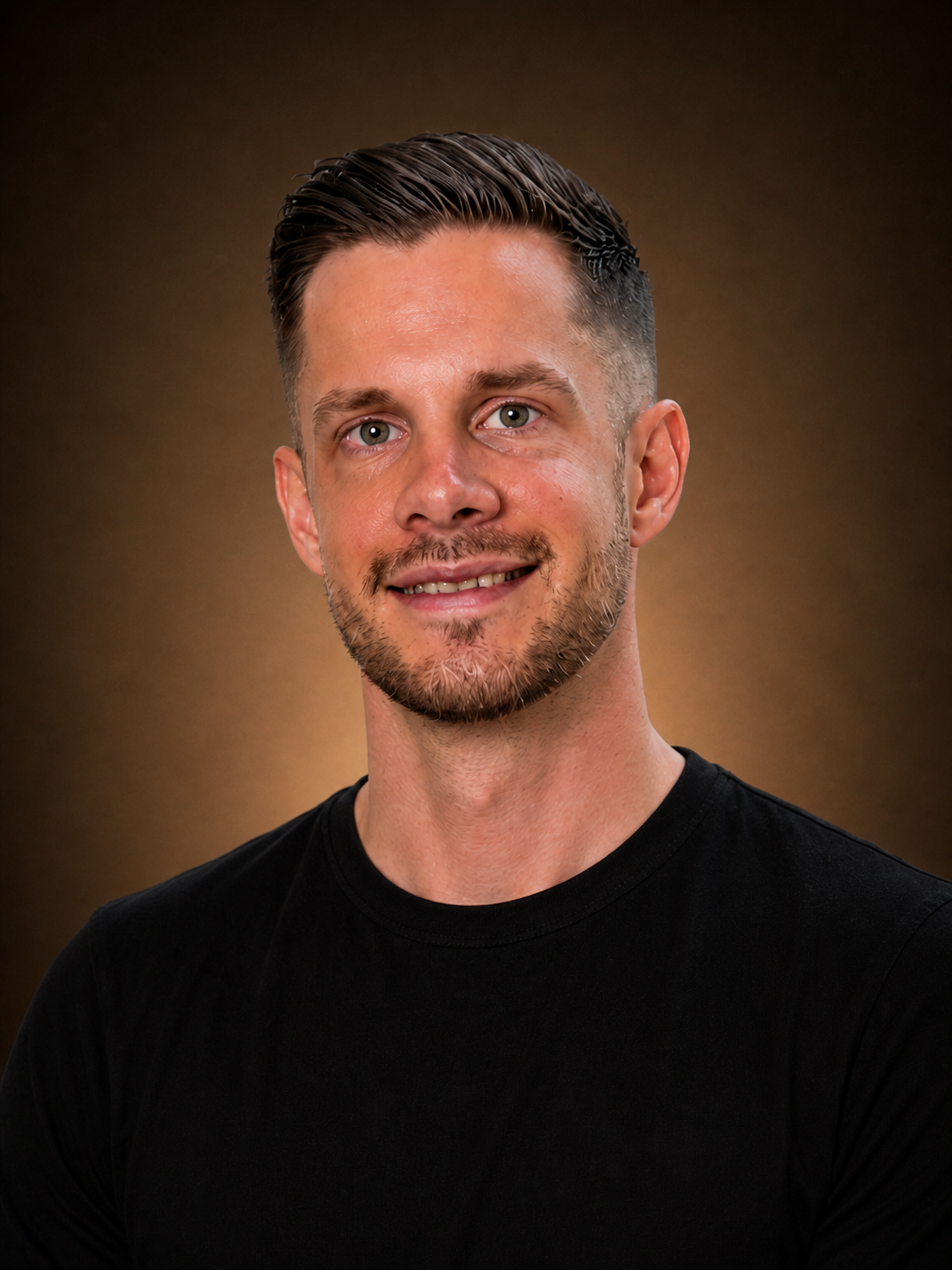 Dominik Merl — Behandlungsexperte BodyHub München-Pasing